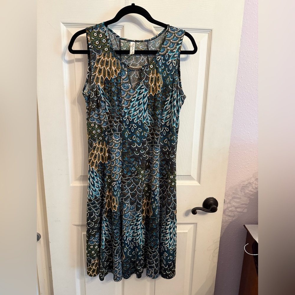 Per Seption Concept flared sleeveless Peacock dress. Size Medium.